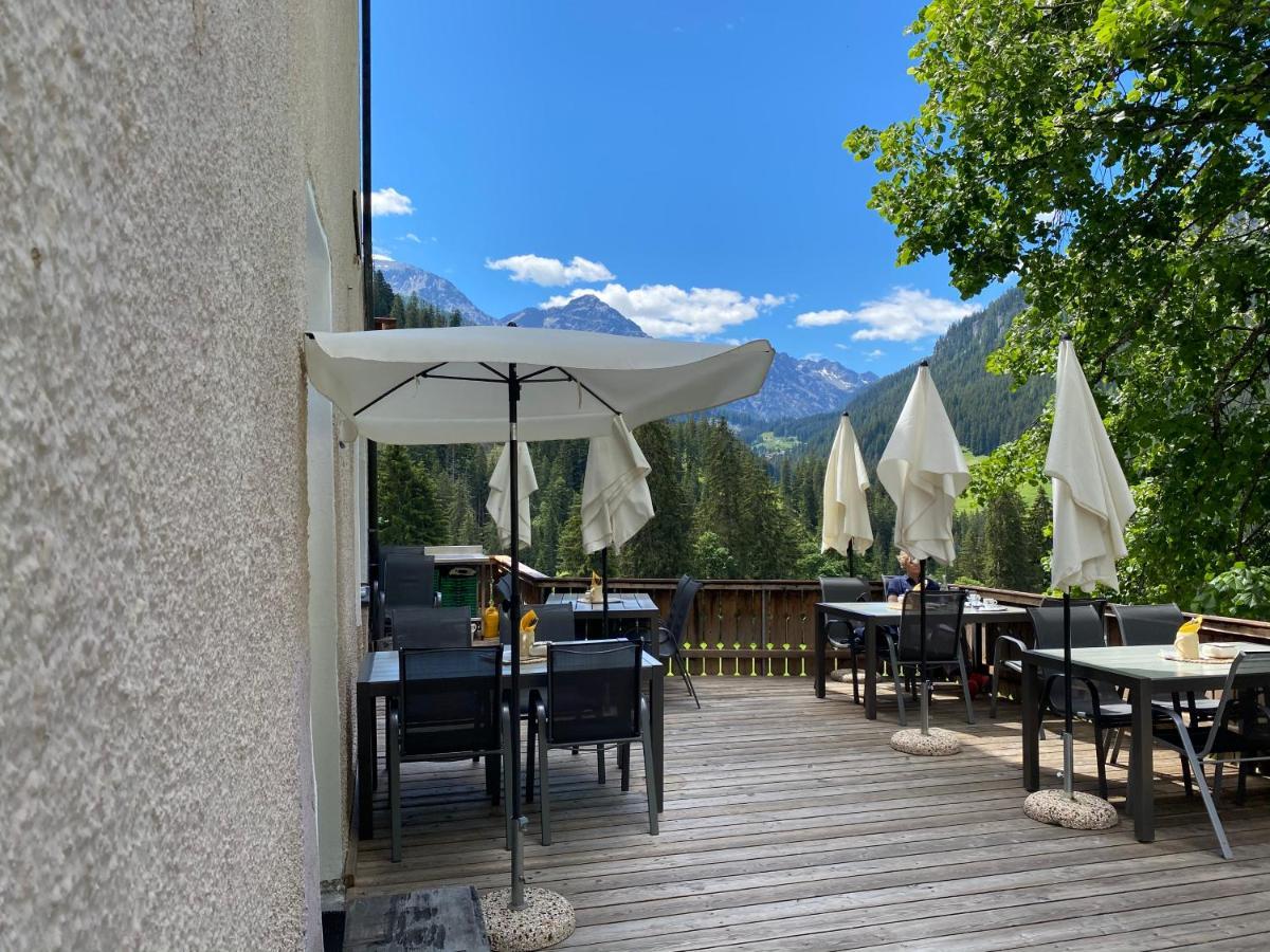 Gasthaus Edelweiss Langwies Exterior photo