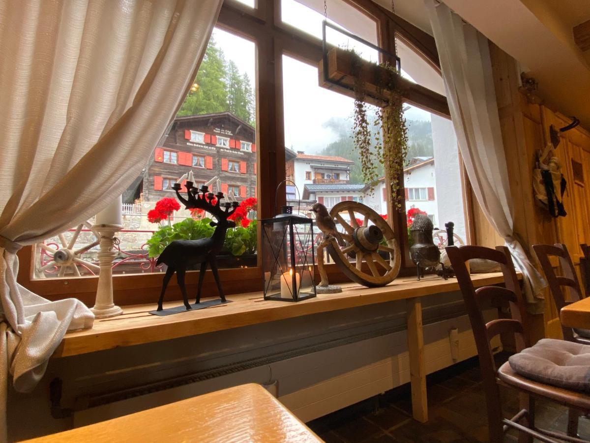 Gasthaus Edelweiss Langwies Exterior photo